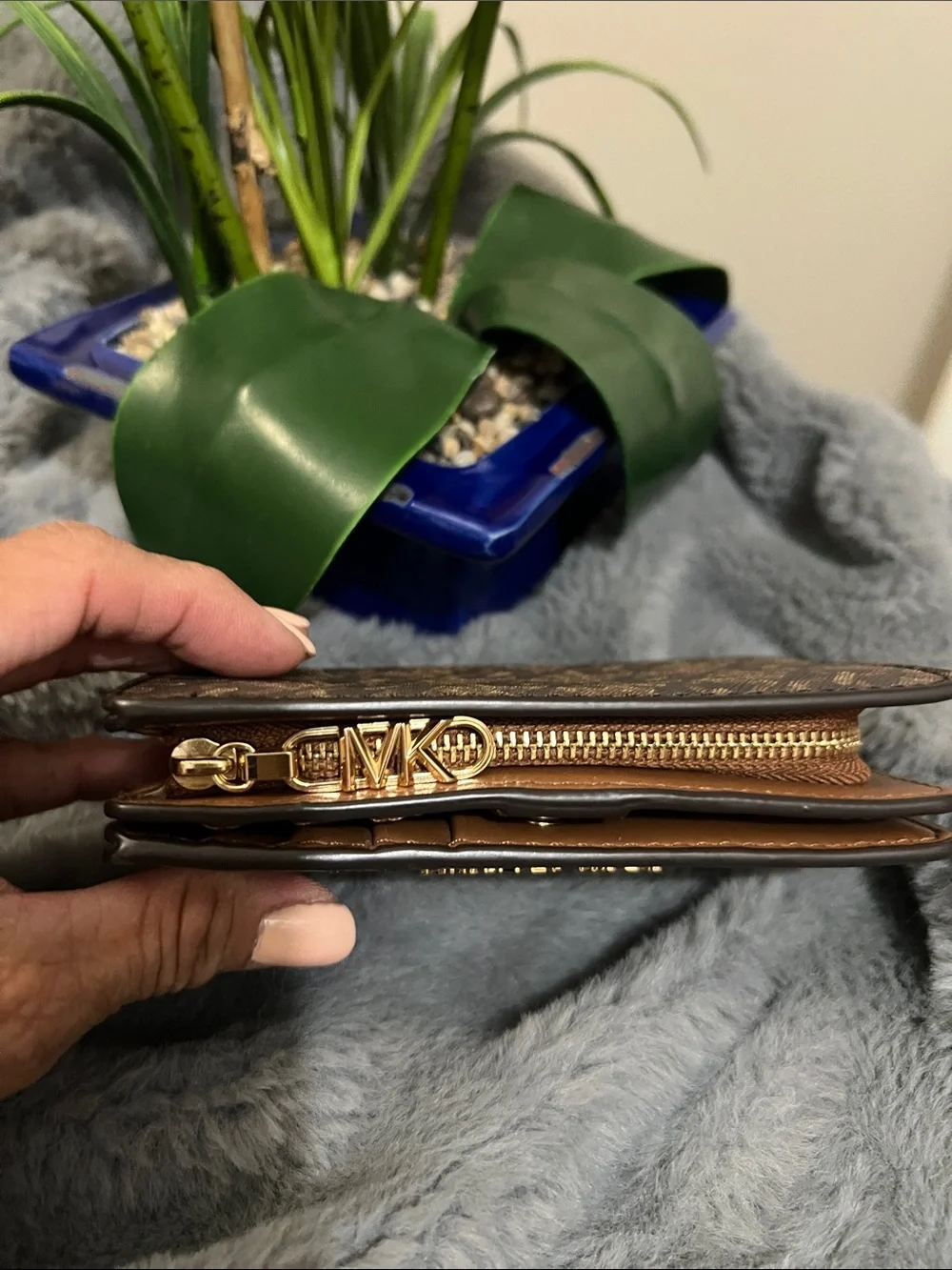 Michael Kors Brown Signature Zip Wallet